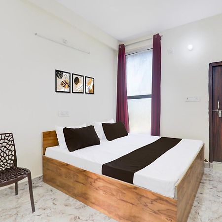 Hotel O Rn Chinhat Zewnętrze zdjęcie