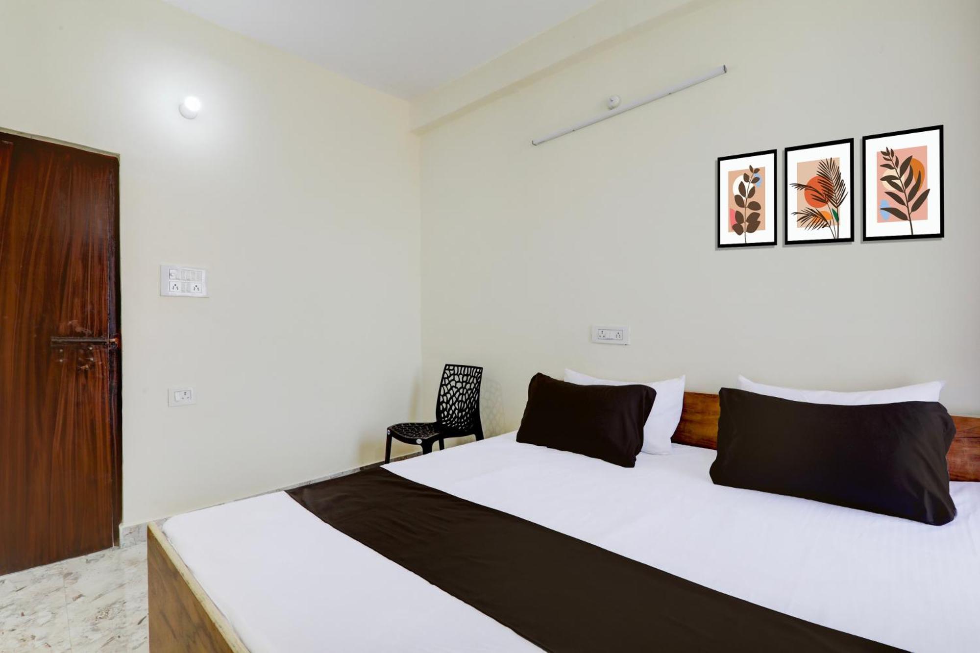 Hotel O Rn Chinhat Zewnętrze zdjęcie
